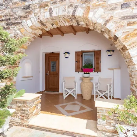 Limani Villa *